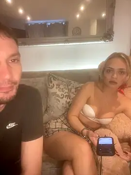 Snapshot of OfficalBigmac93 chatting on 09/13/25, 05:57 OfficalBigmac93 online show from 09/13/25, 05:57