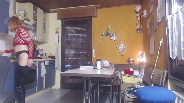 SexySilvie online show from 12/18/25, 02:43