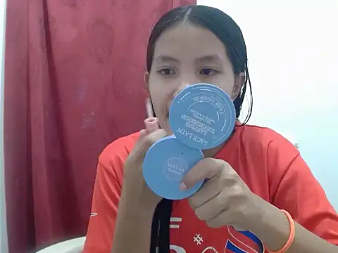 Joys Wet Pussy online show from 10/31/25, 04:42