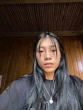 Snapshot of EmLy02 chatting on 10/08/25, 02:46 EmLy02 online show from 10/08/25, 02:46