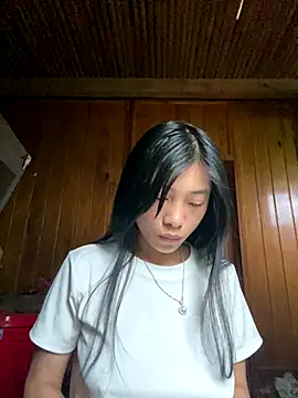 Snapshot of EmLy02 chatting on 10/14/25, 12:00 EmLy02 online show from 10/14/25, 12:00