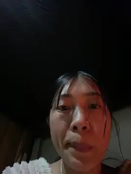 EmLy02 online show from 02/07/26, 12:02