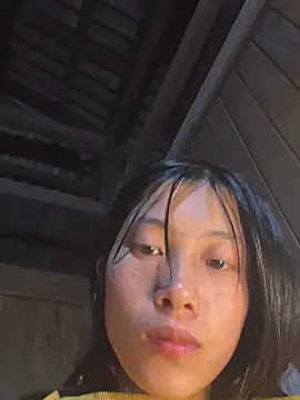 Snapshot of EmLy02 chatting on 03/13/26, 10:42 EmLy02 online show from 03/13/26, 10:42