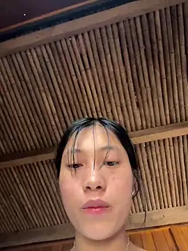 Snapshot of EmLy02 chatting on 03/31/26, 01:07 EmLy02 online show from 03/31/26, 01:07