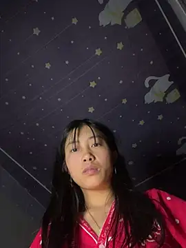 EmLy02 online show from 01/15/26, 04:38