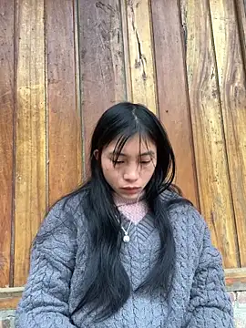 EmLy02 online show from 02/09/26, 02:42