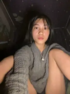 EmLy02 online show from 02/18/26, 11:17