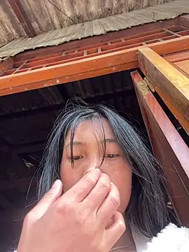 Snapshot of EmLy02 chatting on 03/18/26, 01:31 EmLy02 online show from 03/18/26, 01:31