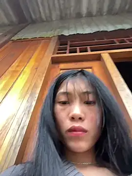 EmLy02 online show from 02/19/26, 01:57