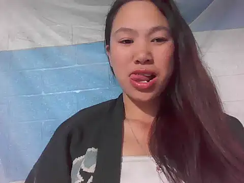 fanchunn online show from 11/17/25, 01:15