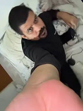 Snapshot of Diabloproducciones chatting on 11/27/25, 11:05 Diabloproducciones online show from 11/27/25, 11:05