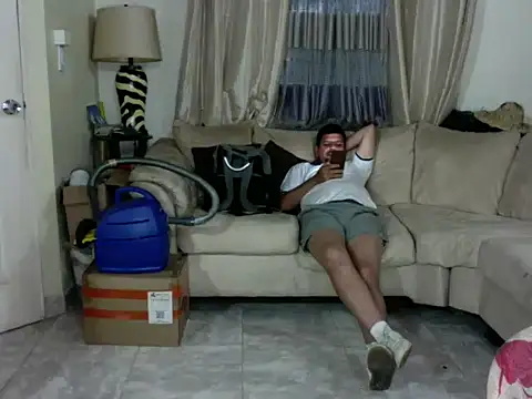 Snapshot of Diabloproducciones chatting on 09/15/25, 01:06 Diabloproducciones online show from 09/15/25, 01:06