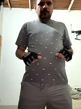 Snapshot of Diabloproducciones chatting on 11/16/25, 05:17 Diabloproducciones online show from 11/16/25, 05:17