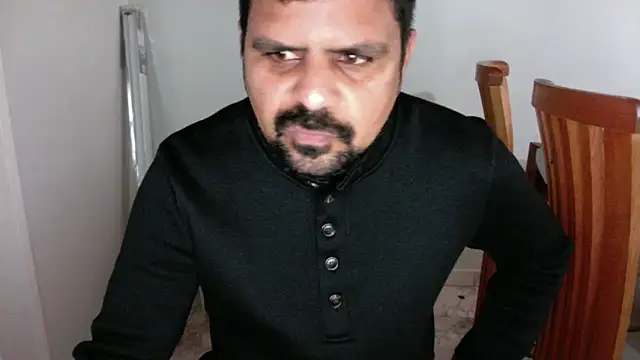 Snapshot of Diabloproducciones chatting on 10/29/25, 11:53 Diabloproducciones online show from 10/29/25, 11:53