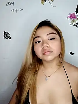 Emily  Hott online show from 03/07/26, 01:12