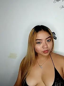 Emily  Hott online show from 03/22/26, 11:39