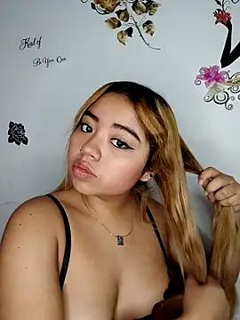 Emily  Hott online show from 02/26/26, 12:05