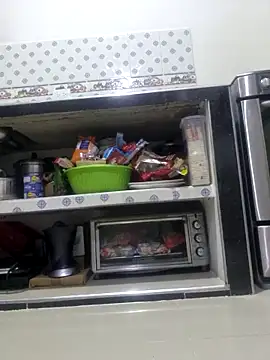 Snapshot of Nina_vallon chatting on 09/09/25, 10:36 Nina vallon online show from 09/09/25, 10:36