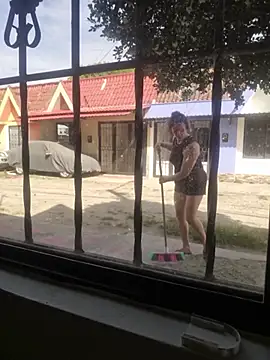 Snapshot of Nina_vallon chatting on 11/04/25, 01:26 Nina vallon online show from 11/04/25, 01:26