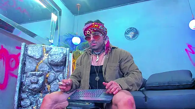 dennis cox1 online show from 09/19/25, 02:48