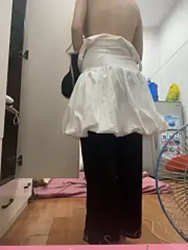 Miumieu online show from 11/07/25, 12:59