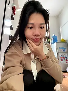 Miumieu online show from 11/20/25, 03:29