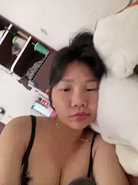 Miumieu online show from 10/29/25, 03:05