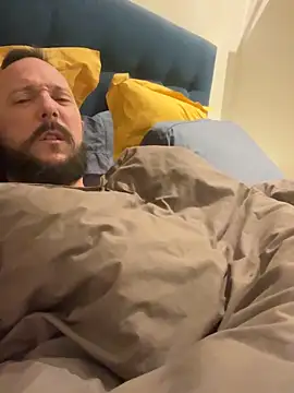 AZOPMOB18999 online show from 02/10/26, 08:52