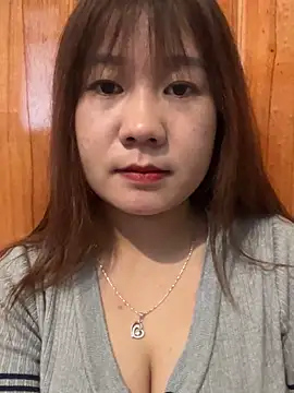 qinejr37 online show from 12/20/25, 02:14