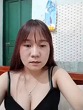 Snapshot of qinejr37 chatting on 09/09/25, 11:19 qinejr37 online show from 09/09/25, 11:19