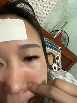 qinejr37 online show from 11/12/25, 09:46