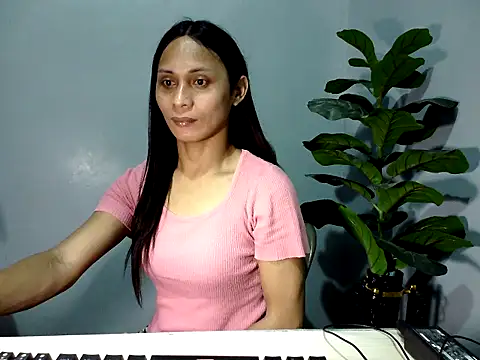 missruffa online show from 09/14/25, 01:22