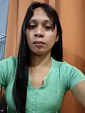 Snapshot of missruffa chatting on 06/18/26, 12:21 missruffa online show from 06/18/26, 12:21