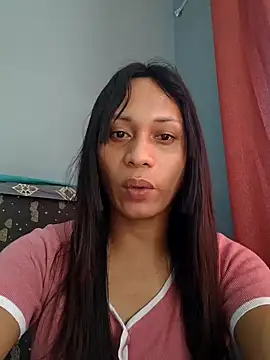 Snapshot of missruffa chatting on 05/09/26, 12:58 missruffa online show from 05/09/26, 12:58