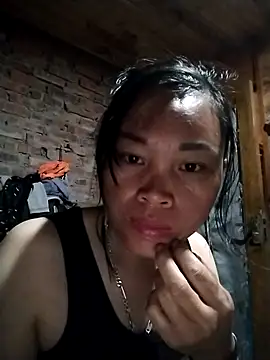   Ngoc20   online show from 12/22/25, 03:28