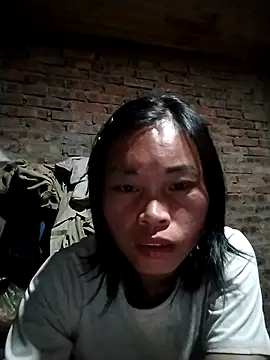   Ngoc20   online show from 12/03/25, 12:48