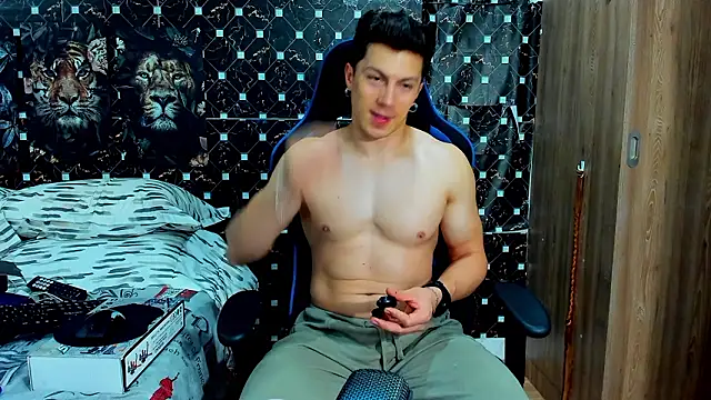 javiersexymann online show from 03/02/26, 05:08