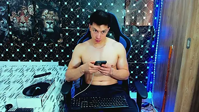 javiersexymann online show from 06/05/26, 09:31