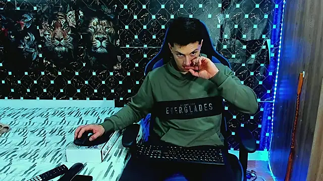 javiersexymann online show from 06/05/26, 05:23