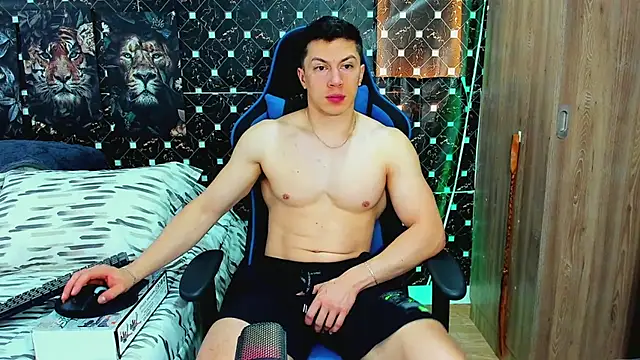 Snapshot of javiersexymann chatting on 06/30/26, 05:35 javiersexymann online show from 06/30/26, 05:35