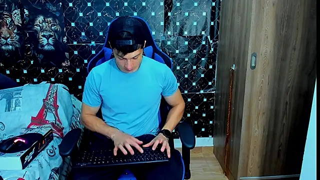 javiersexymann online show from 01/09/26, 10:39