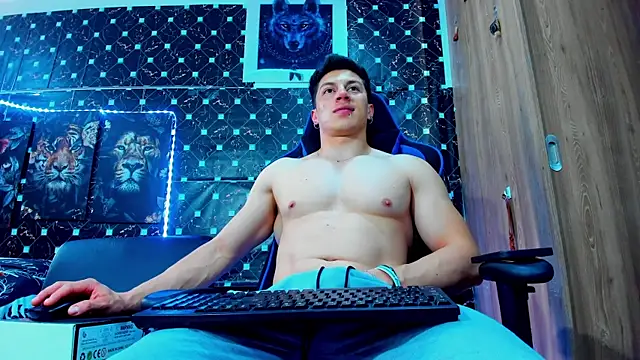 Snapshot of javiersexymann chatting on 10/07/25, 09:05 javiersexymann online show from 10/07/25, 09:05