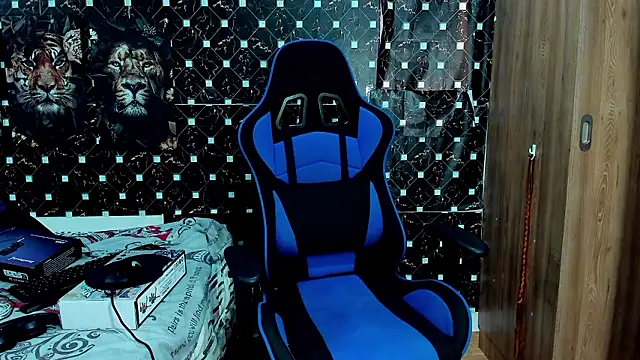 javiersexymann online show from 03/25/26, 10:08