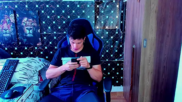 javiersexymann online show from 01/08/26, 05:19