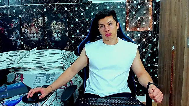 javiersexymann online show from 03/03/26, 06:04