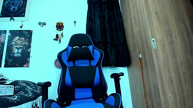 Snapshot of javiersexymann chatting on 03/21/25, 12:18 javiersexymann online show from 03/21/25, 12:18