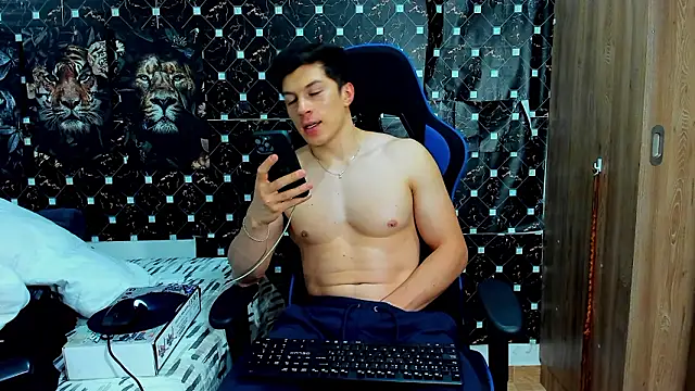 javiersexymann online show from 03/20/26, 12:22