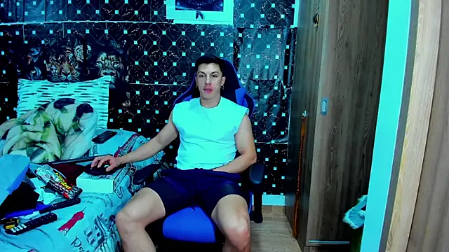 Snapshot of javiersexymann chatting on 12/05/25, 08:50 javiersexymann online show from 12/05/25, 08:50