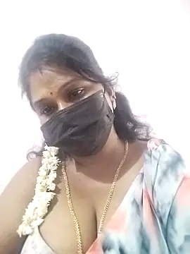 Snapshot of chaitara-reddy chatting on 09/11/25, 08:14 chaitara-reddy online show from 09/11/25, 08:14