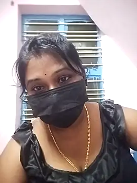 chaitara-reddy online show from 11/11/25, 04:13